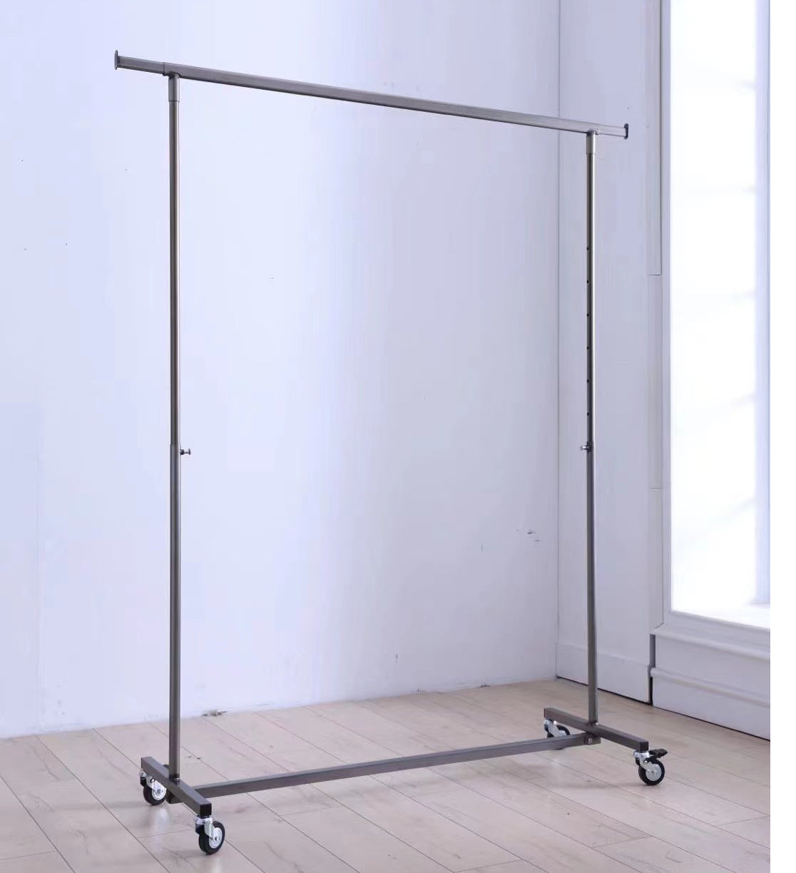 Stender appendiabiti pieghevole e regolabile 100cm con ruote